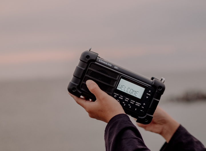 Sangean allväders radio Svart - 4