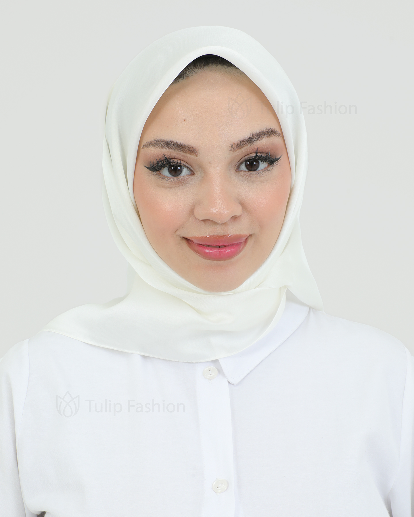 Hijab - Square Satin 95 cm - Off-White