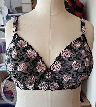 Wild roses - kit med spets till Sahaara BH/Bralette