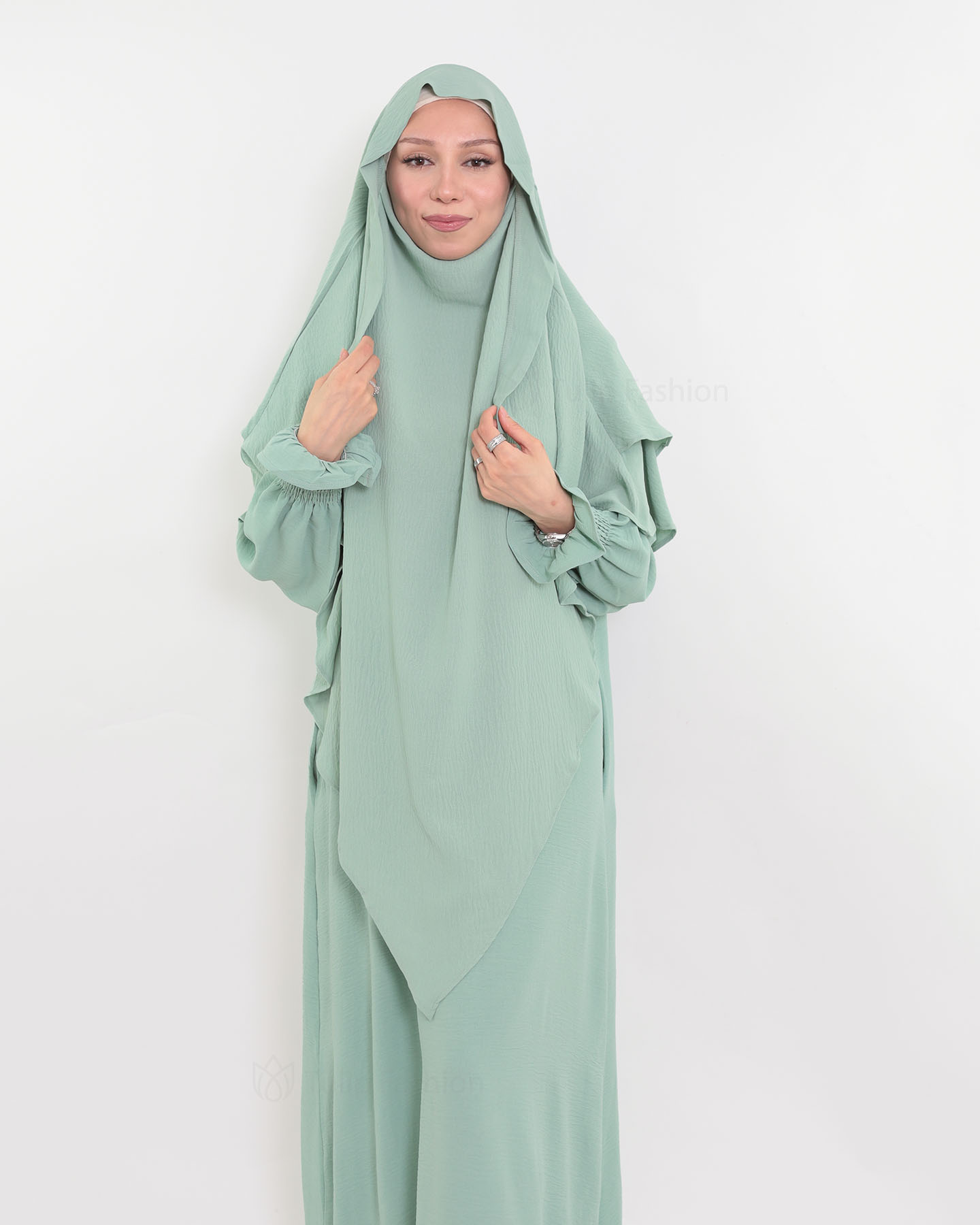 Maryam  Khimar - Pistachio Green - 3