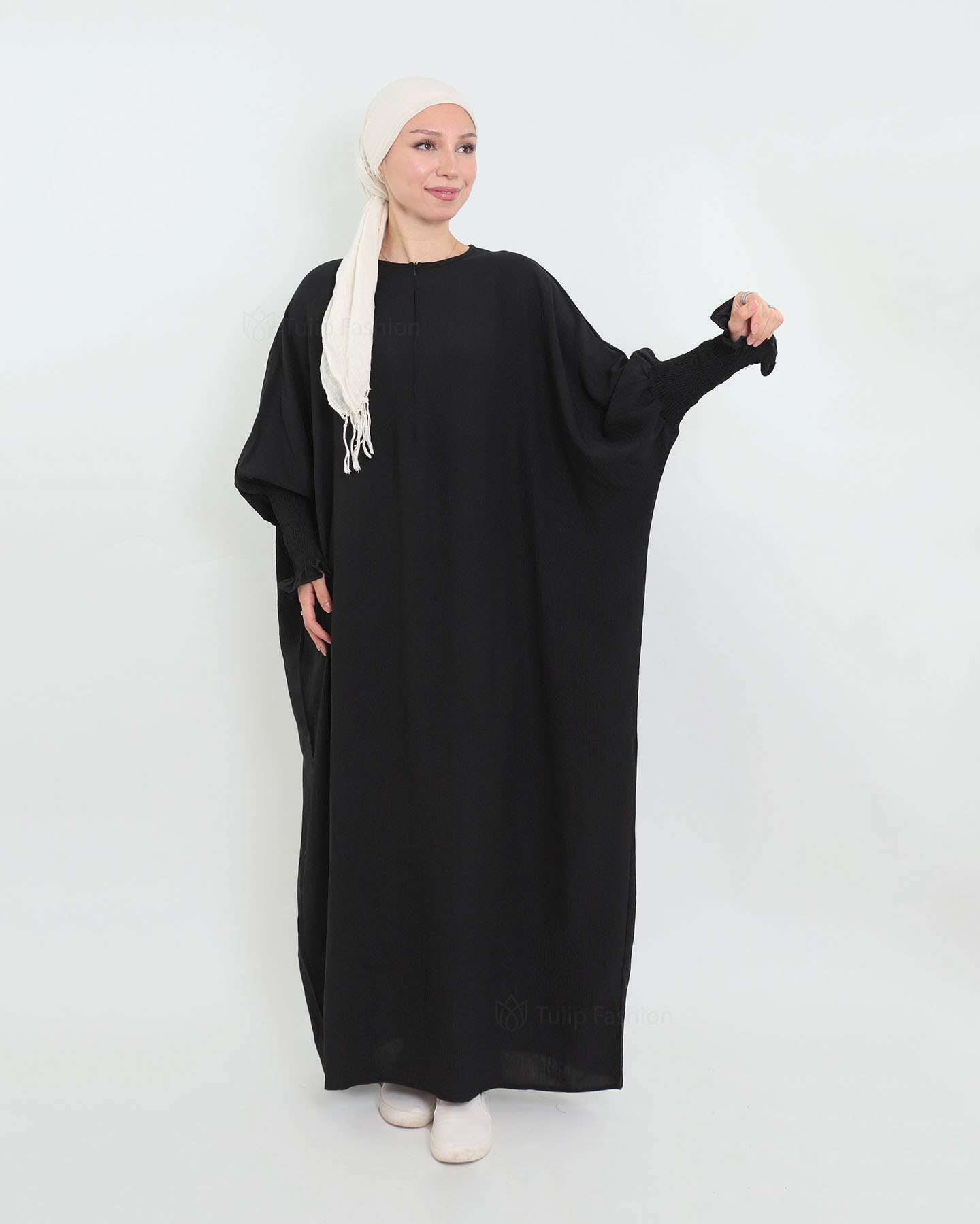 Maryam  Oversized Abaya - Black - 2