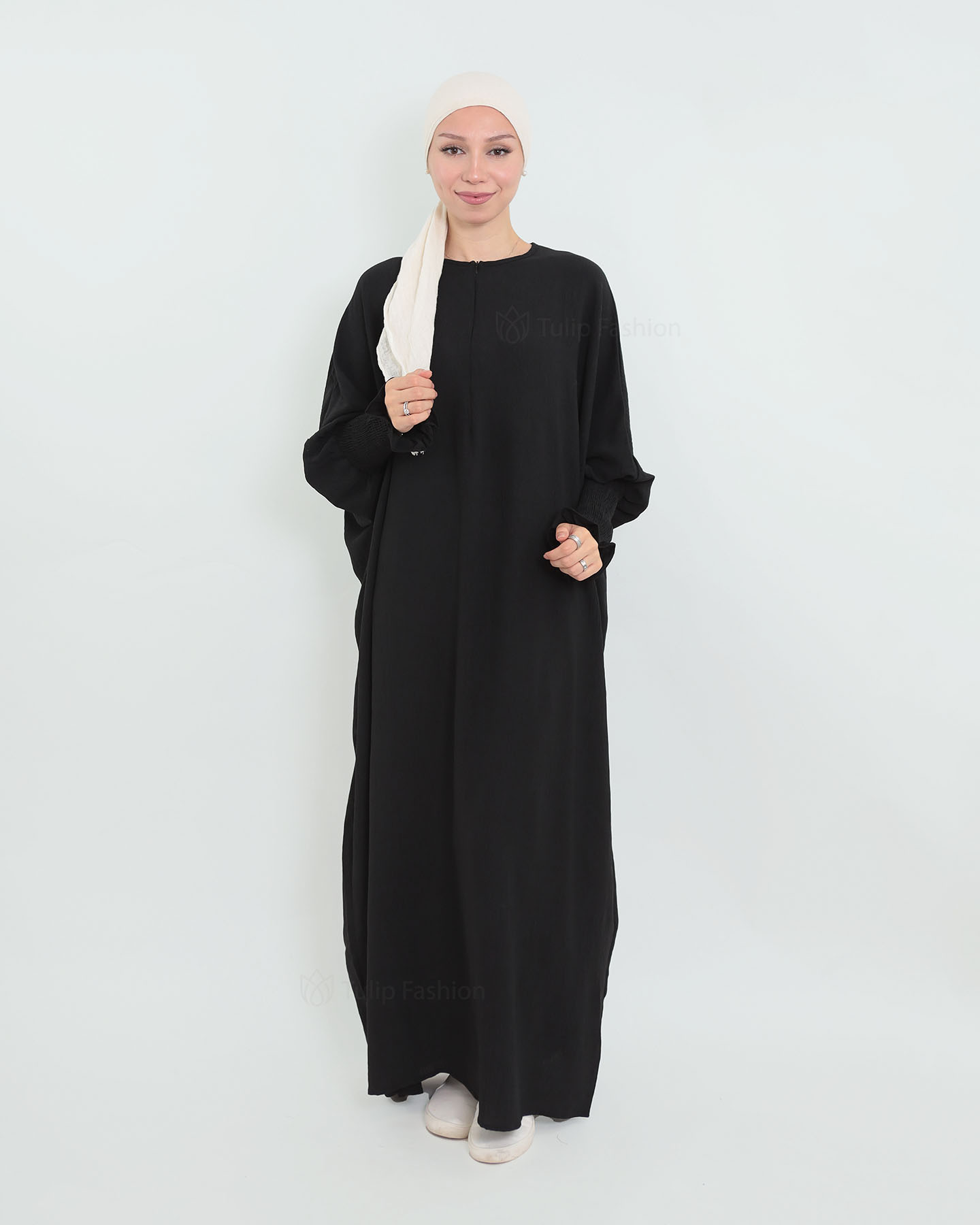 Maryam  Oversized Abaya - Black
