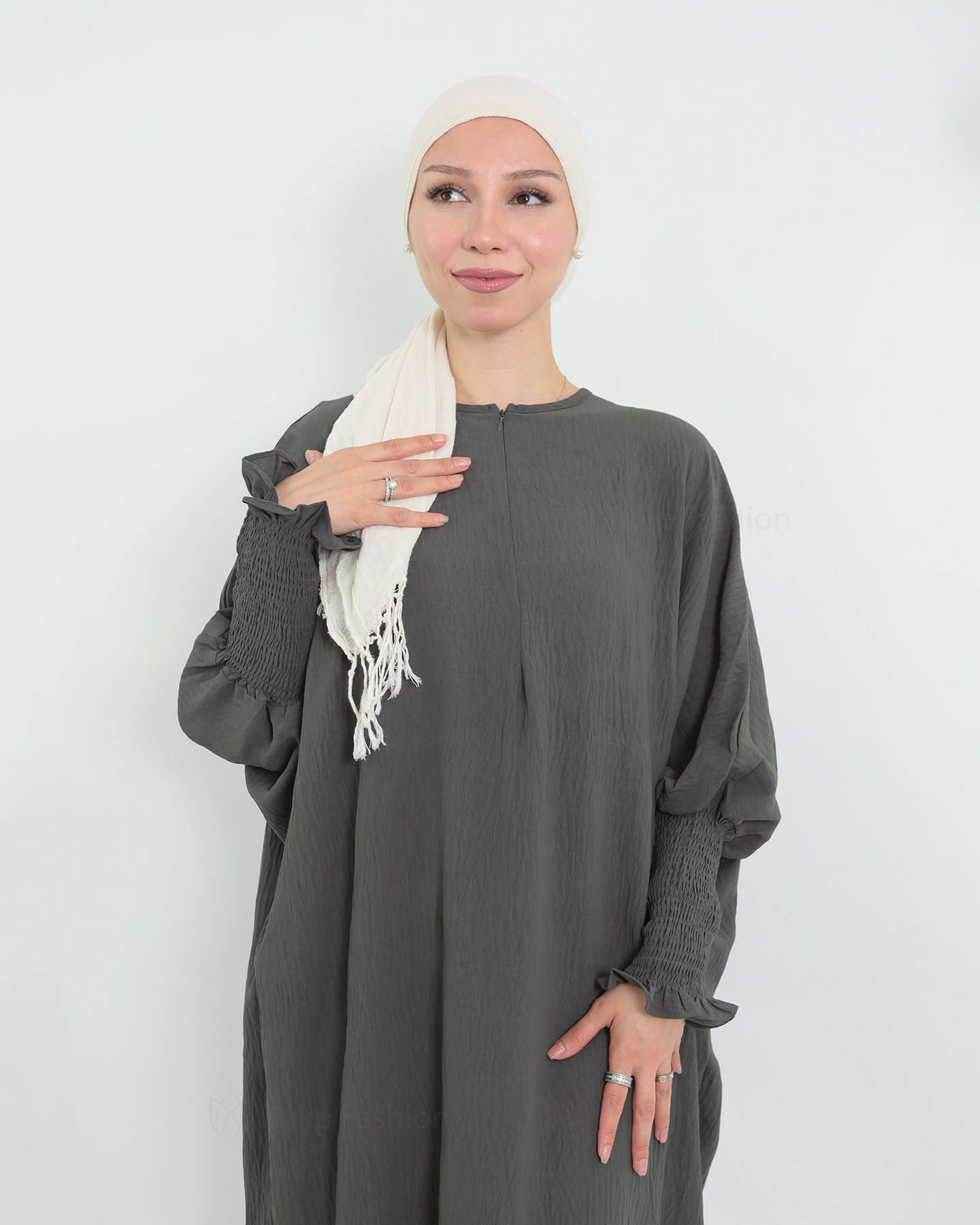 Maryam  Oversized Abaya - Dark Gray - 3