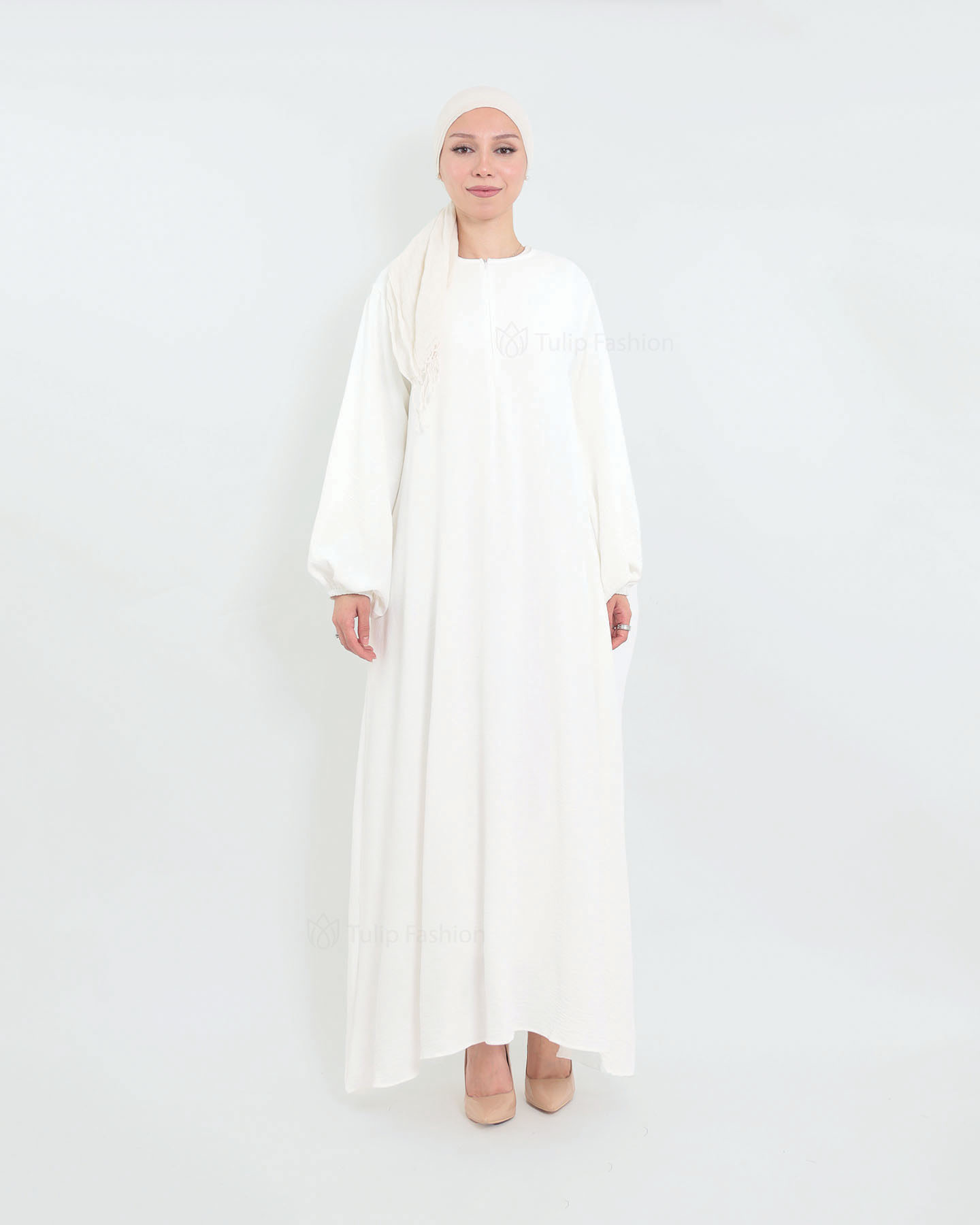 Rihab Abaya - White