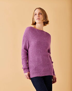 Tröja med sadelaxlar och strukturmönster i Leonora