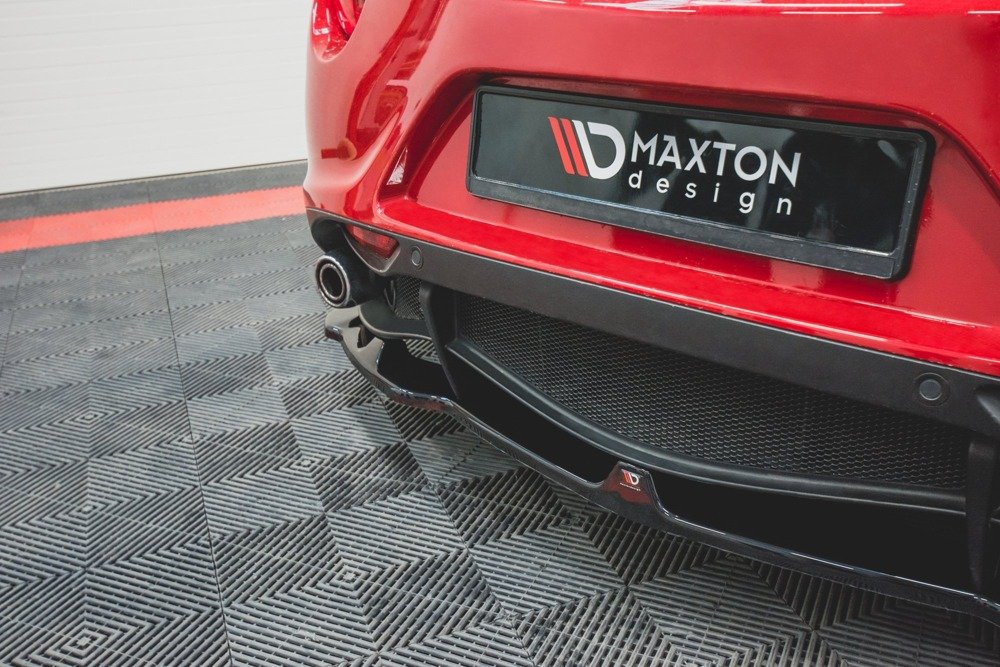 Maxton - CENTRAL REAR SPLITTER ALFA ROMEO 4C - 5