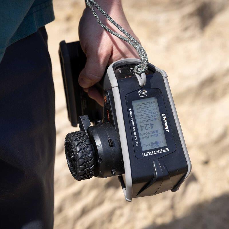 Spektrum DX6 Rugged 6-Channel DSMR Transmitter with SR515 Receiver - 19