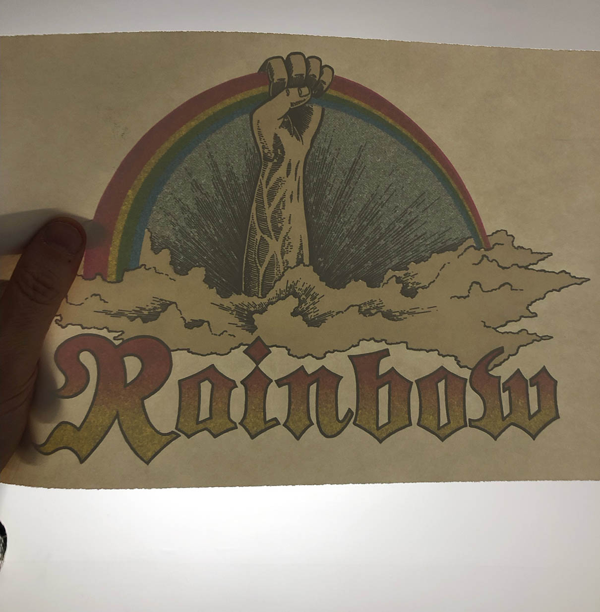 RAINBOW - Hand T-shirt - 3