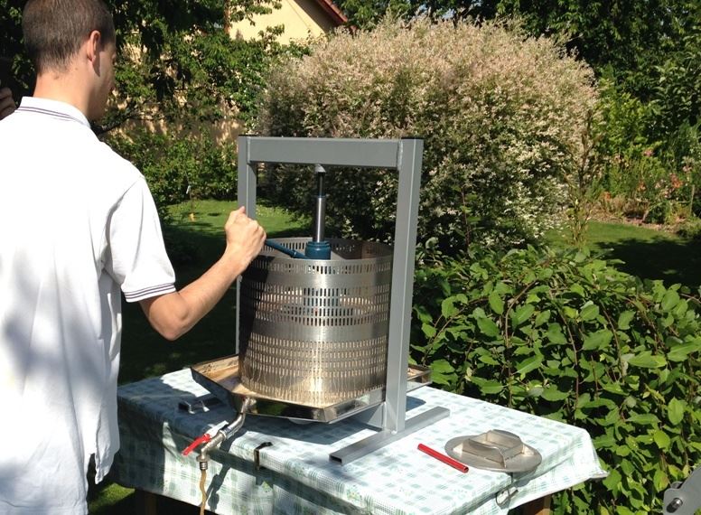 Hydraulische fruitpers Vares 50l / 5t - 12