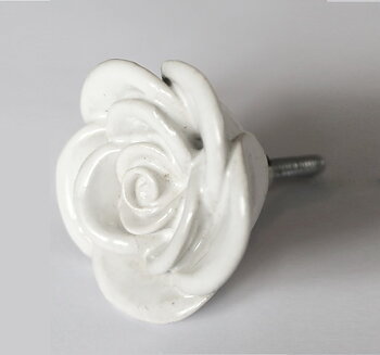 Rosknopp vit porslinsknopp ros shabby chic lantlig stil