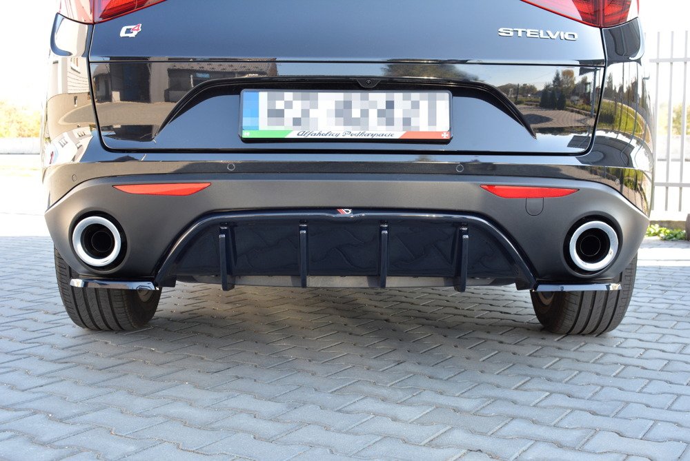 Maxton - REAR VALANCE ALFA ROMEO STELVIO