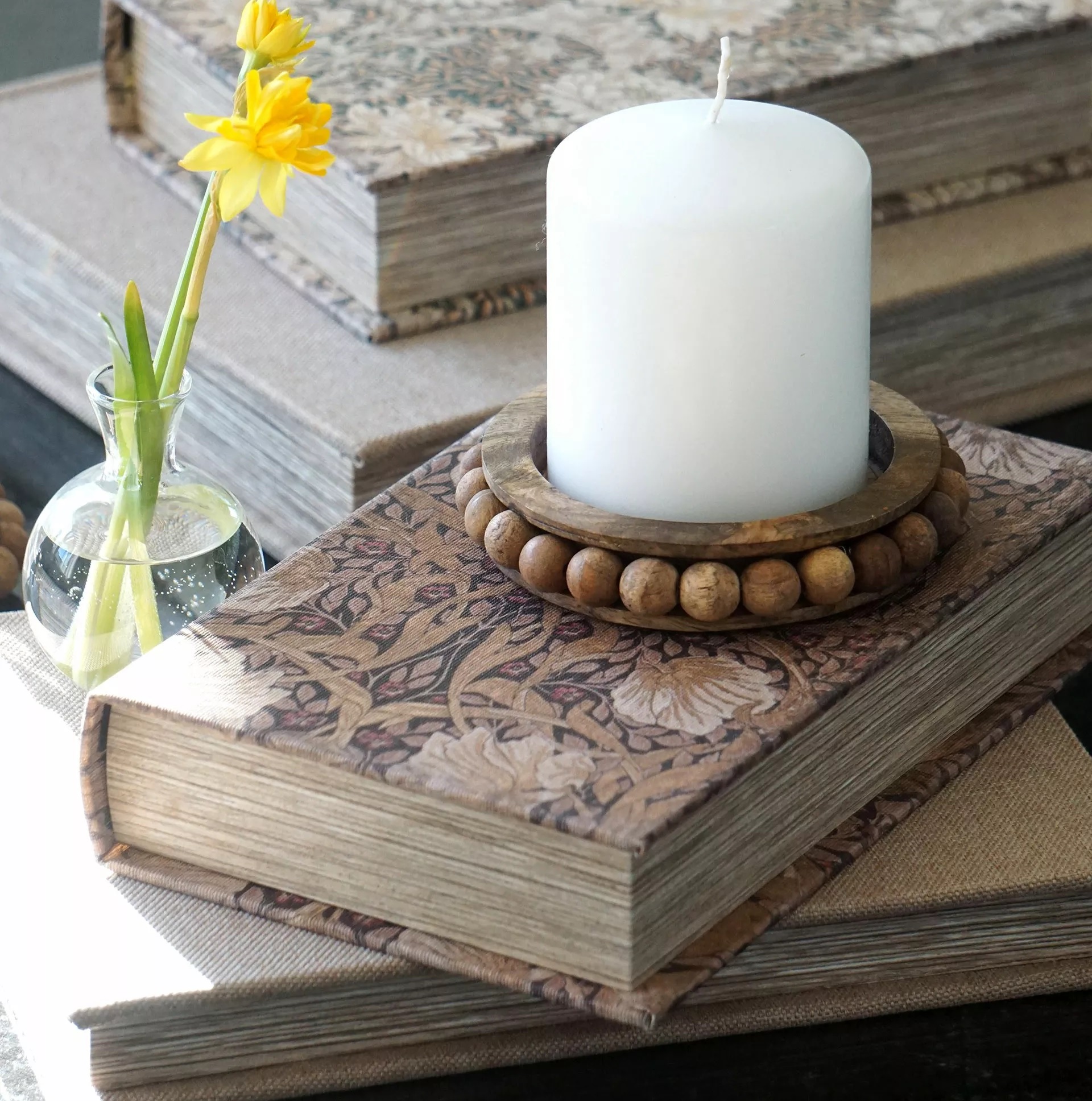 Bokask boklåda bokgömma gammal bok Pimpernel shabby chic lantlig stil  - 2