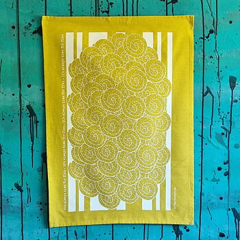 kökshandduk/bakduk FIKA CINNAMON BUN | KANELBULLE gul-vit 50x70 cm
