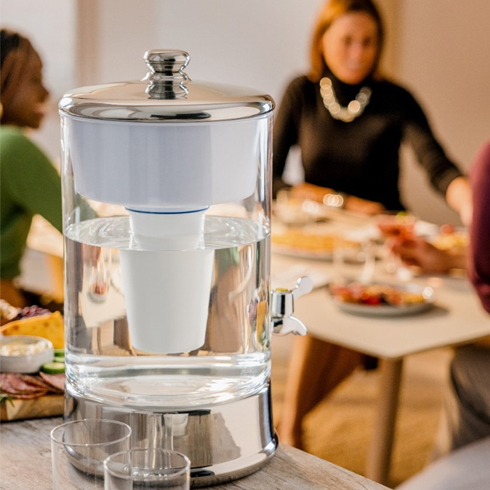 ZeroWater glaskanna med tapp 9 liter - fraktfri  - 9