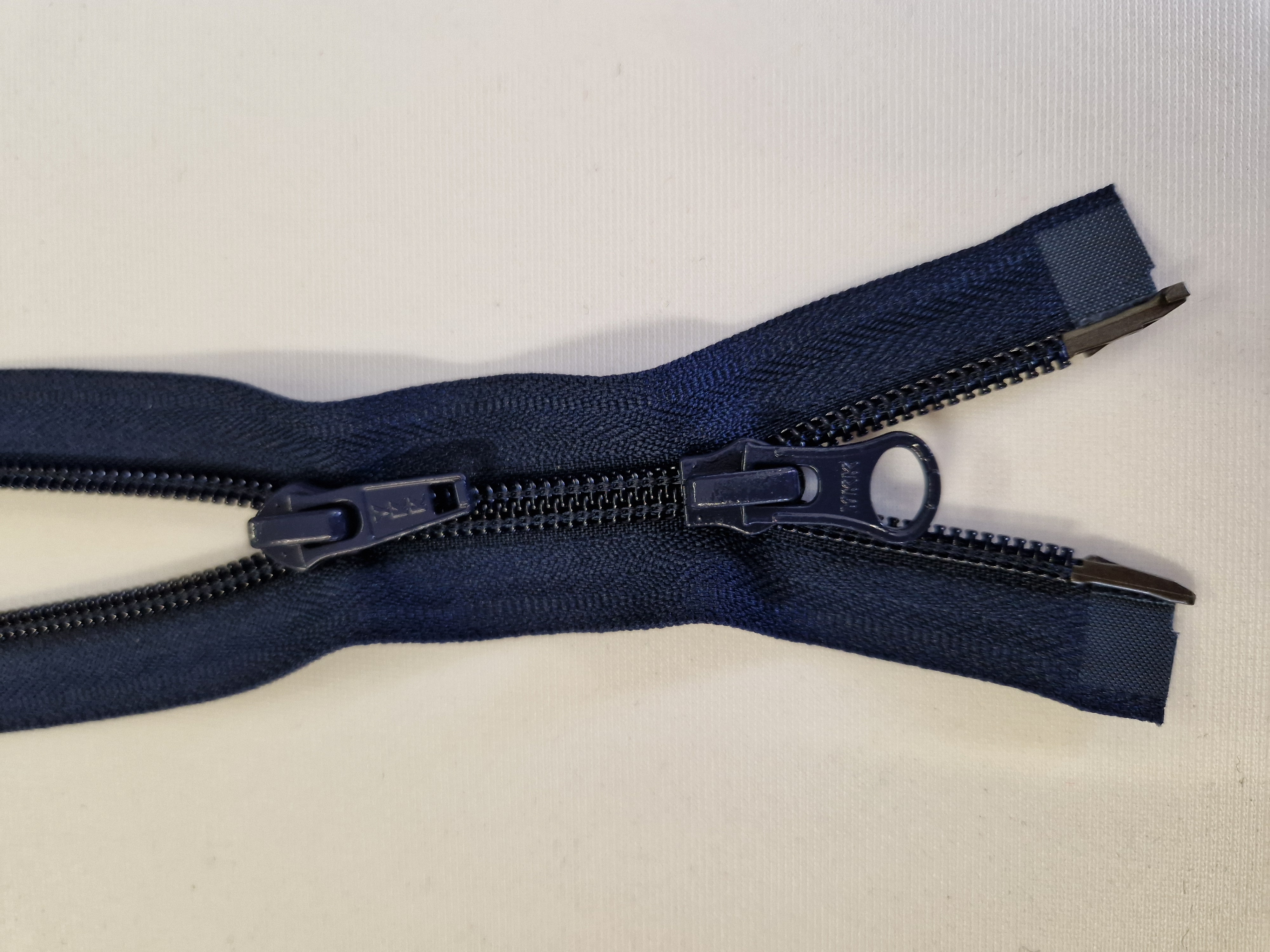 CFM-56 75 cm fg marinblå Blixtlås