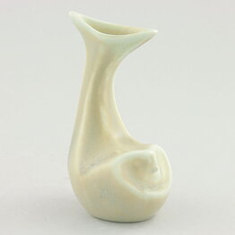Lillemor Mannerheim (1955) Modern Off-White Whale Vase 9 cm