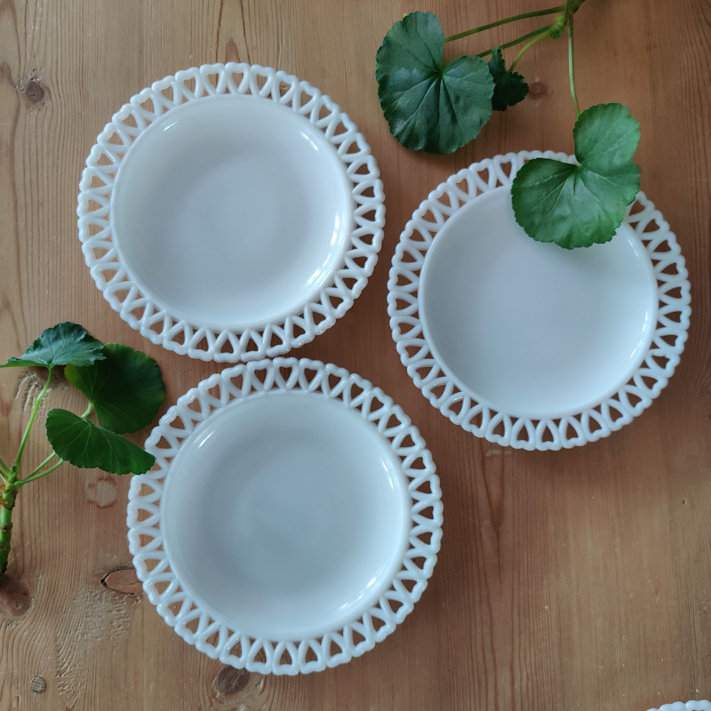 Assietter från Lindshammar