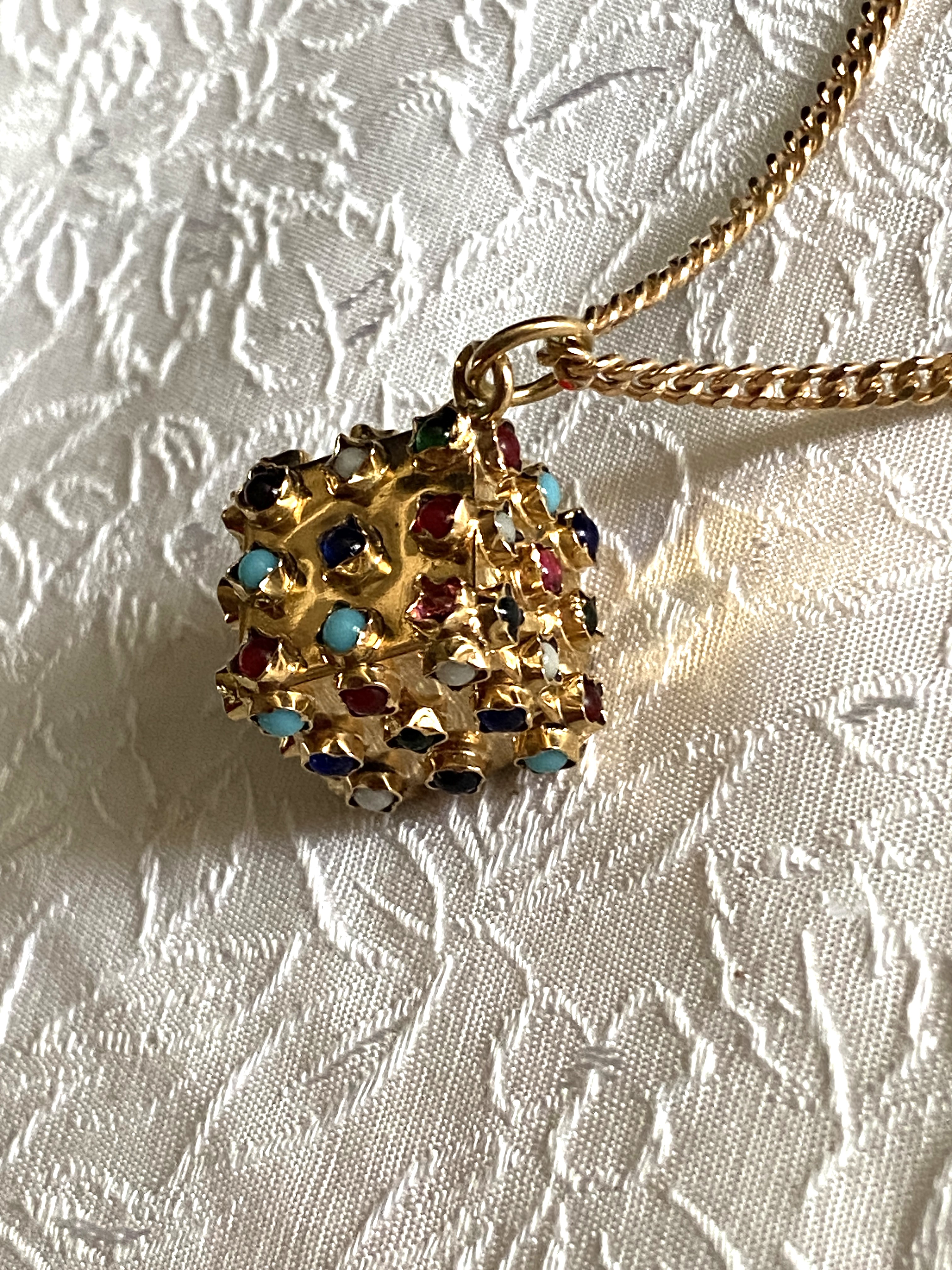 Hänge i 18 karat guld. Tärning.Ädelstenar.Mycket ovanlig! 15X15X15mm - 4