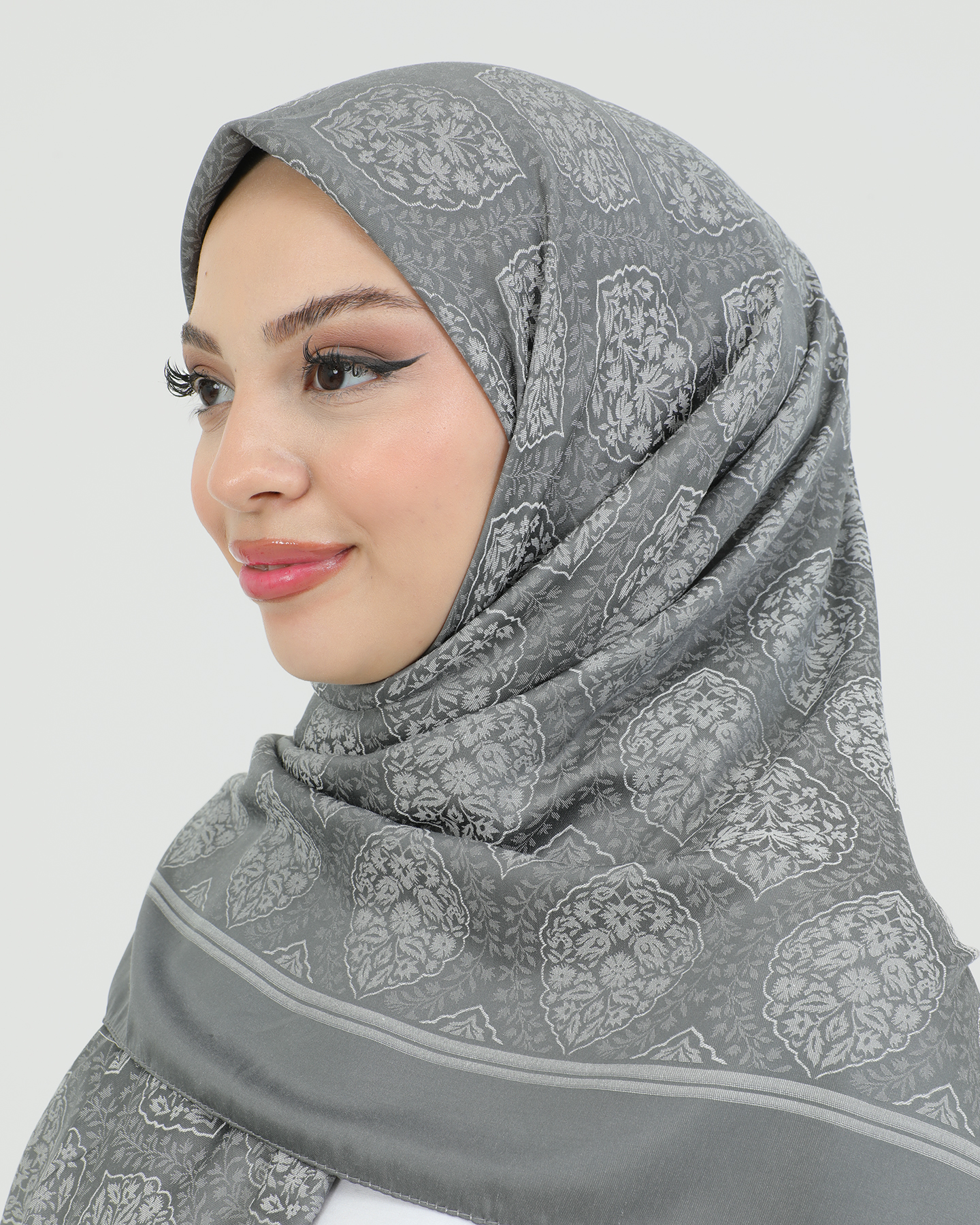 Hijab - Square Viskon 120 cm - Gray - 4