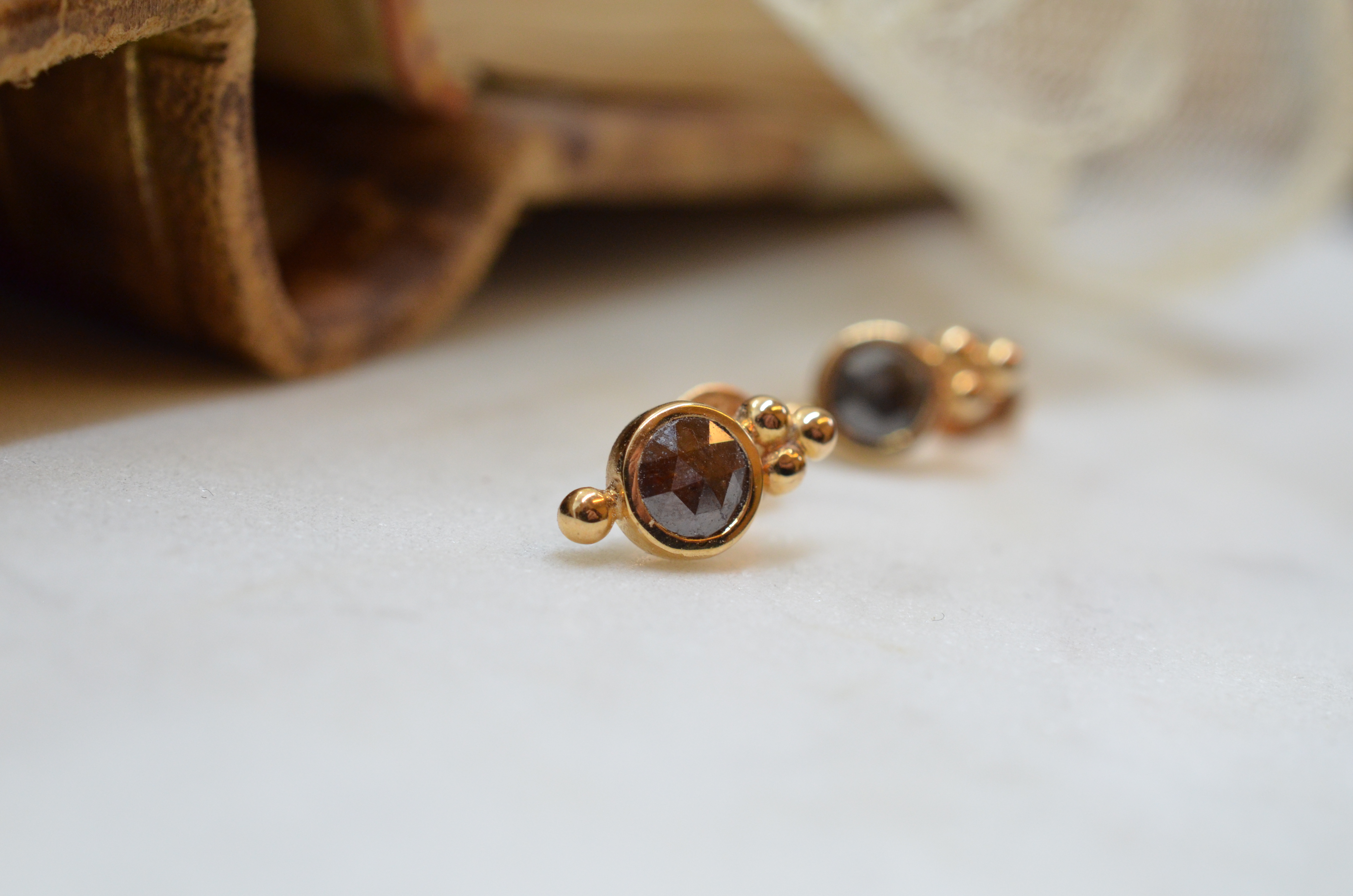 18k diamond earrings - 2