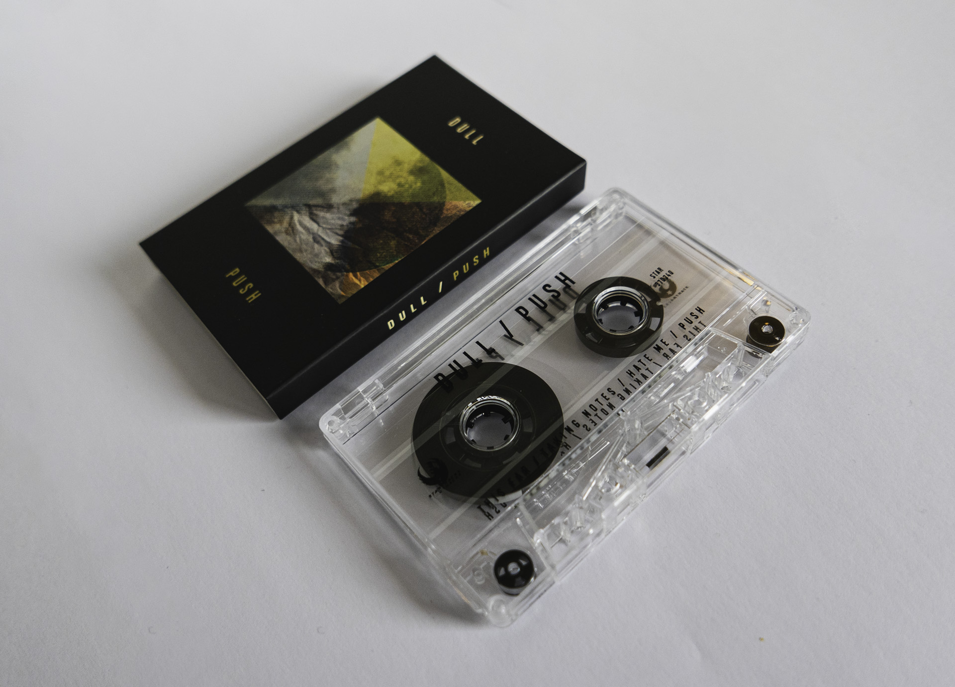 DULL - PUSH - Cassette EP