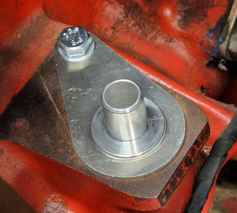 Volvo B21, B23, B230 red block crankcase adapter - 2