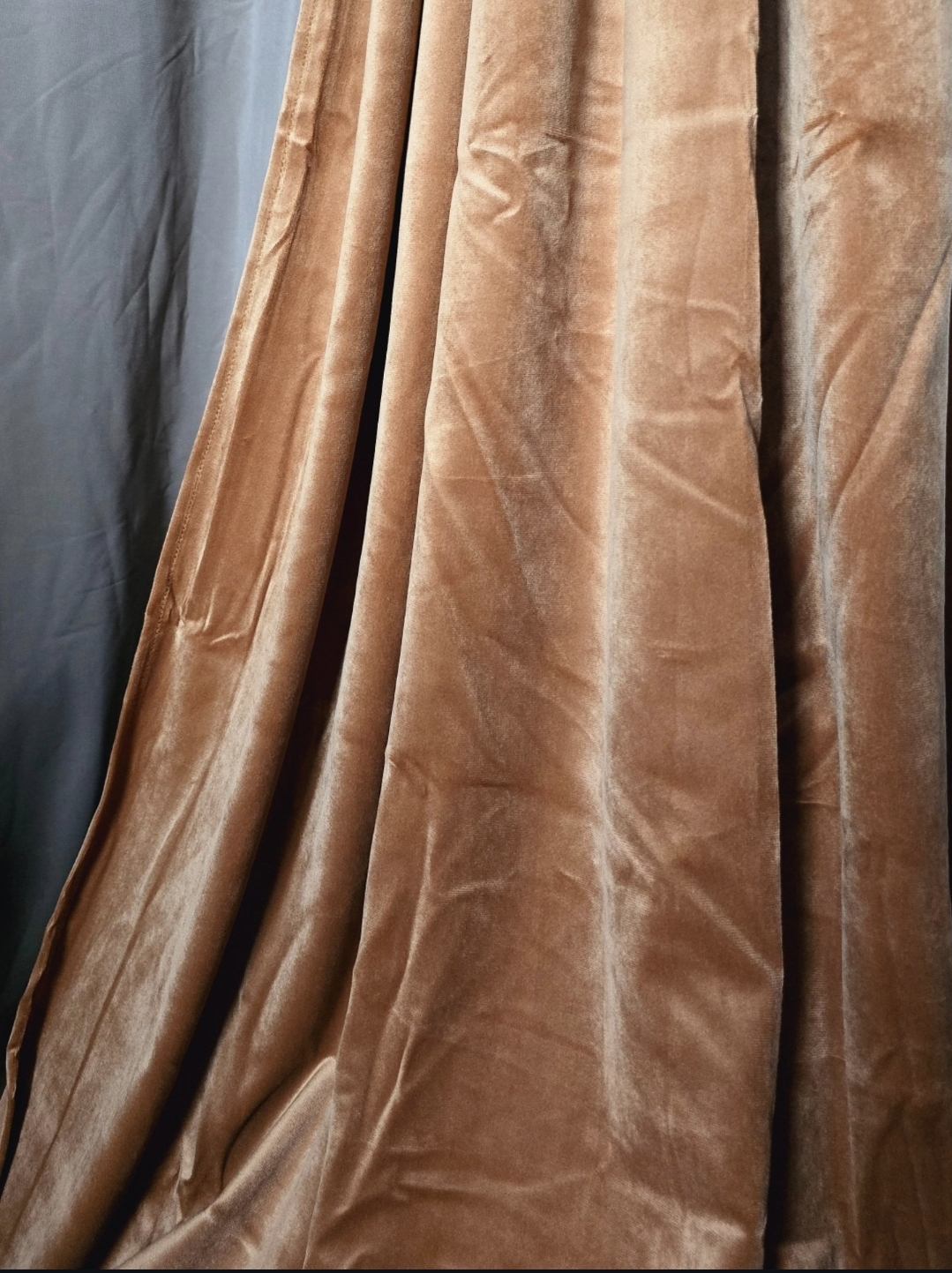 Sammetsgardiner - Cognac