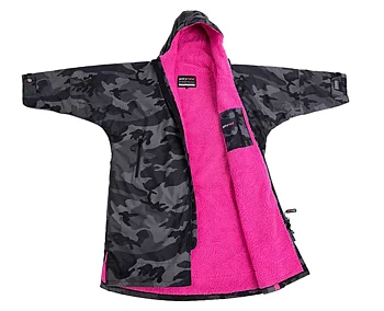 dryrobe® Advance Long Sleeve - Black Camo / Pink