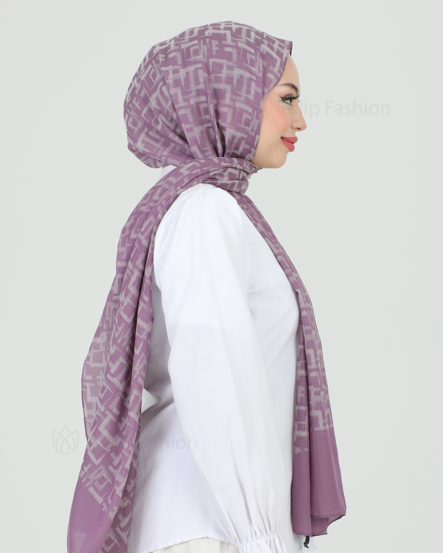 Hijab -  Squares - Mauve - 3