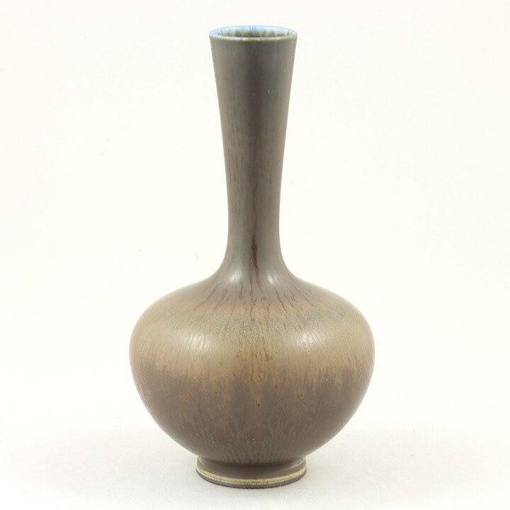 Berndt Friberg (1962) Unique Brown Haresfur Vase 15 cm