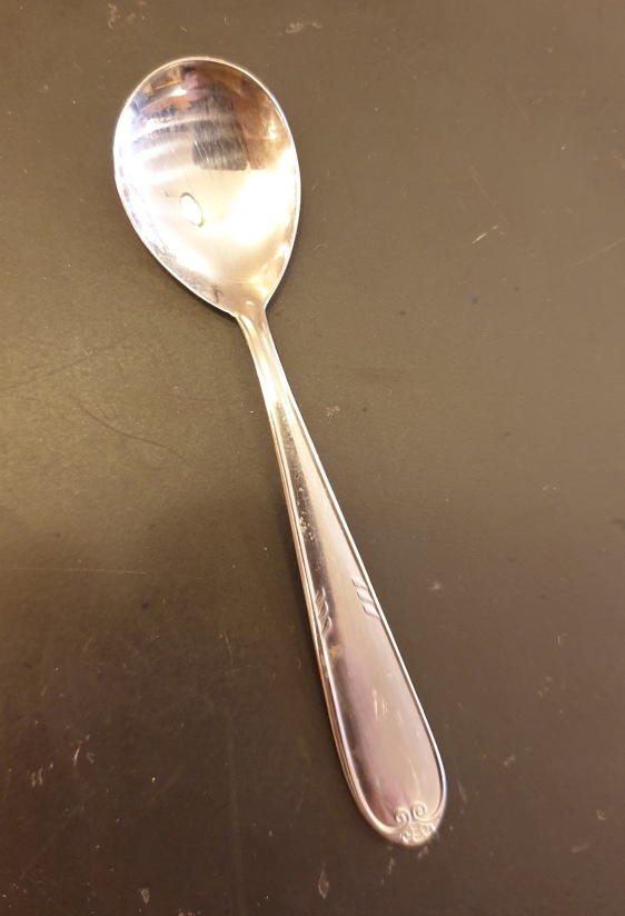 Chicago egg spoon