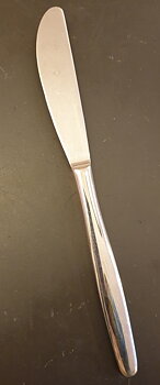 Knife with weight