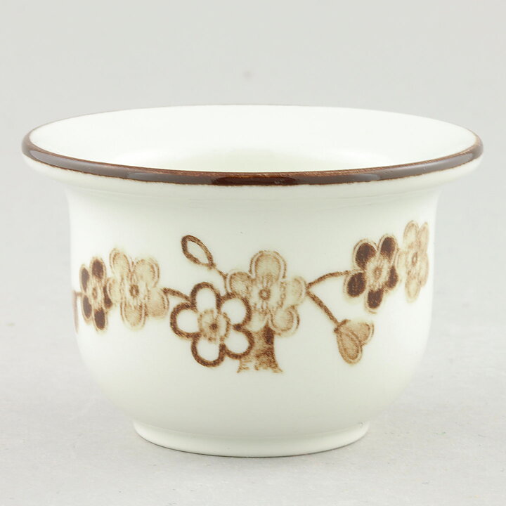 Jackie Lynd (Japonica 1977) Four Eggcups with Brown Flower Decor 6 cm