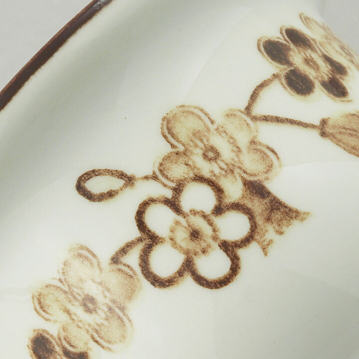 ジャッキー・リンド  Japonicaシリーズ  エッグカップ  茶色の花模様  4個  6cm  1977年