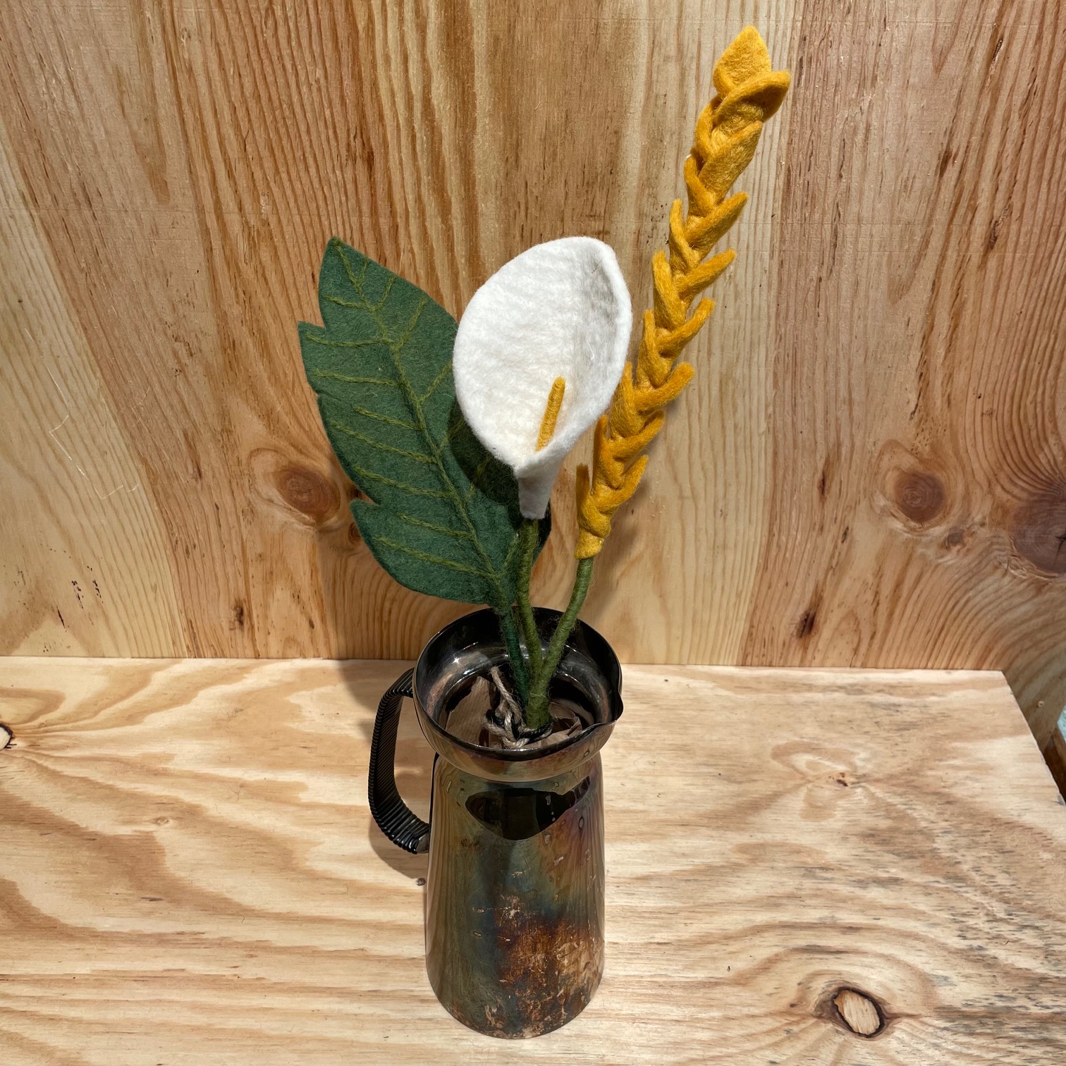 Lilly´s lilla Lilja bukett av ullblommor
