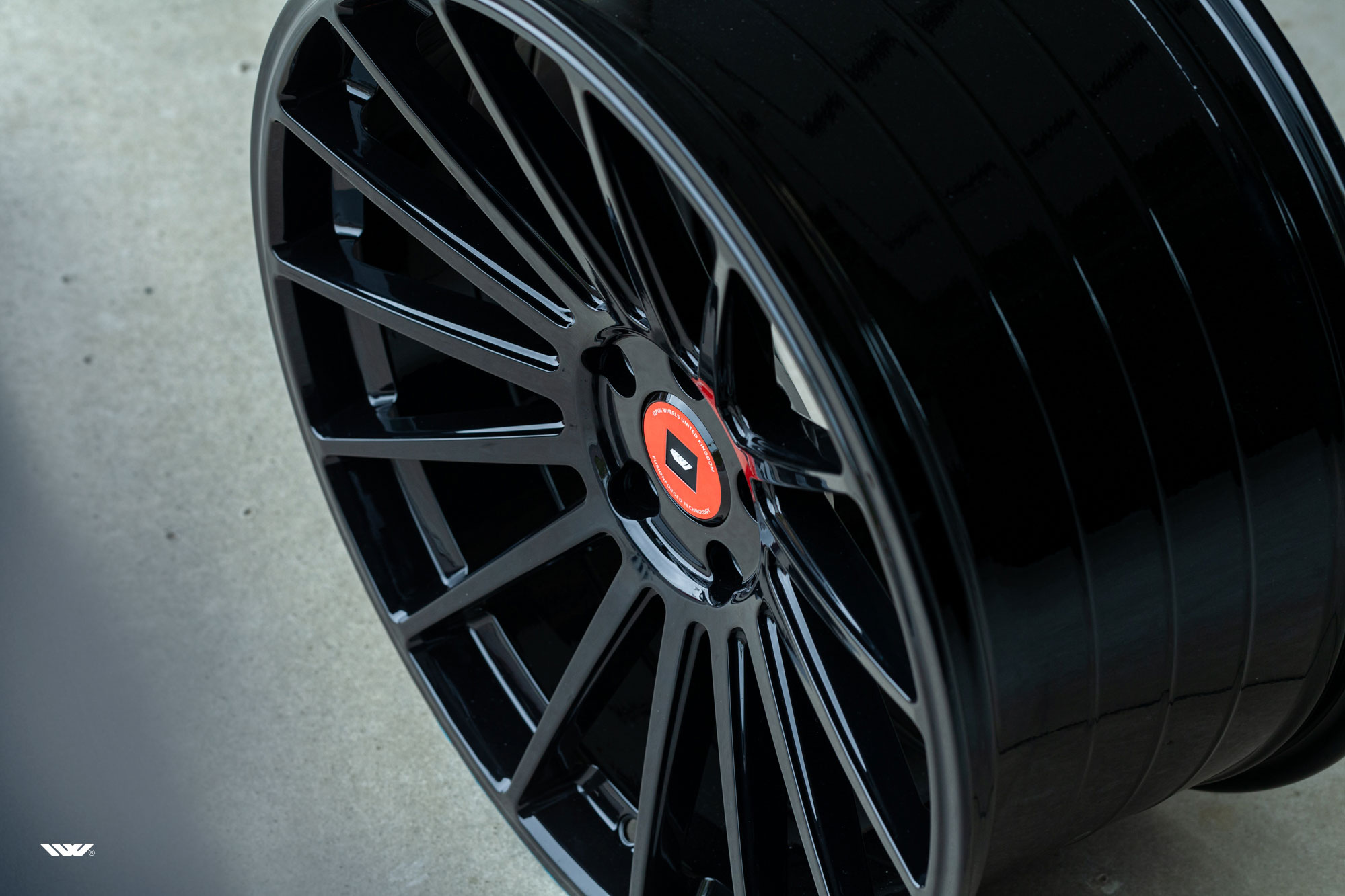 19" Ispiri FFP2 Corsa black 5x112 - 6