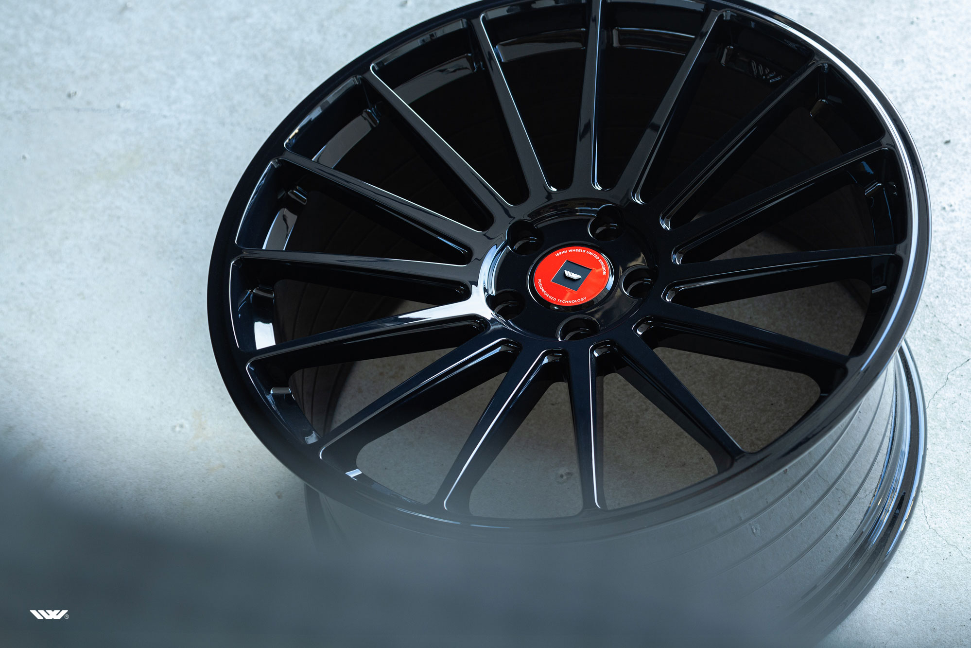 19" Ispiri FFP2 Corsa black 5x112 - 4