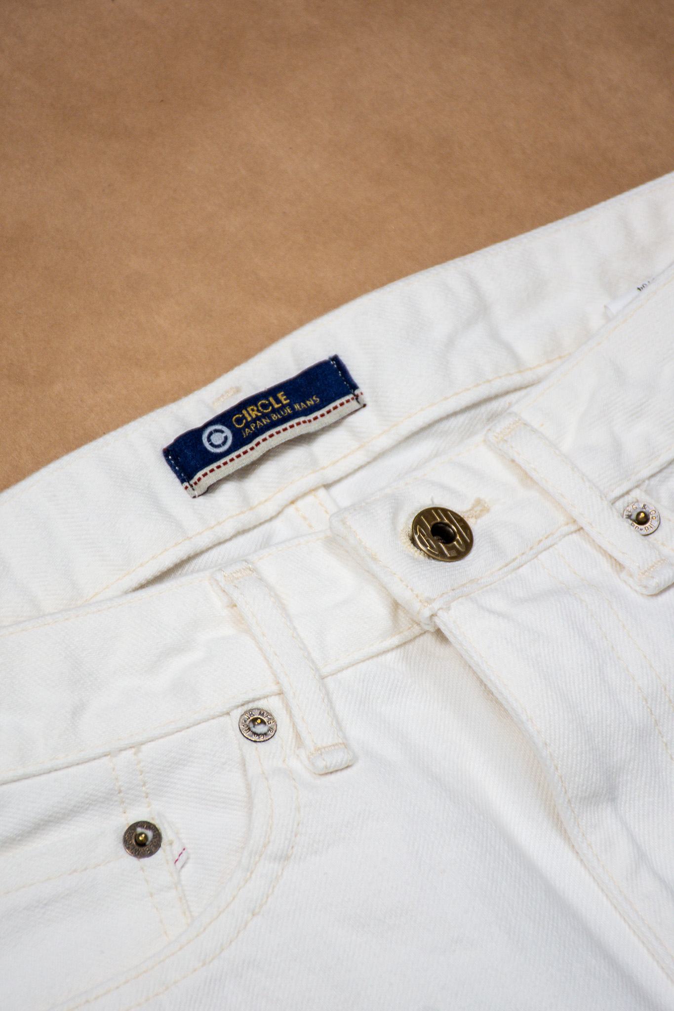 Japan Blue - J570 White Selvedge Denim 13.5oz Loose - 7