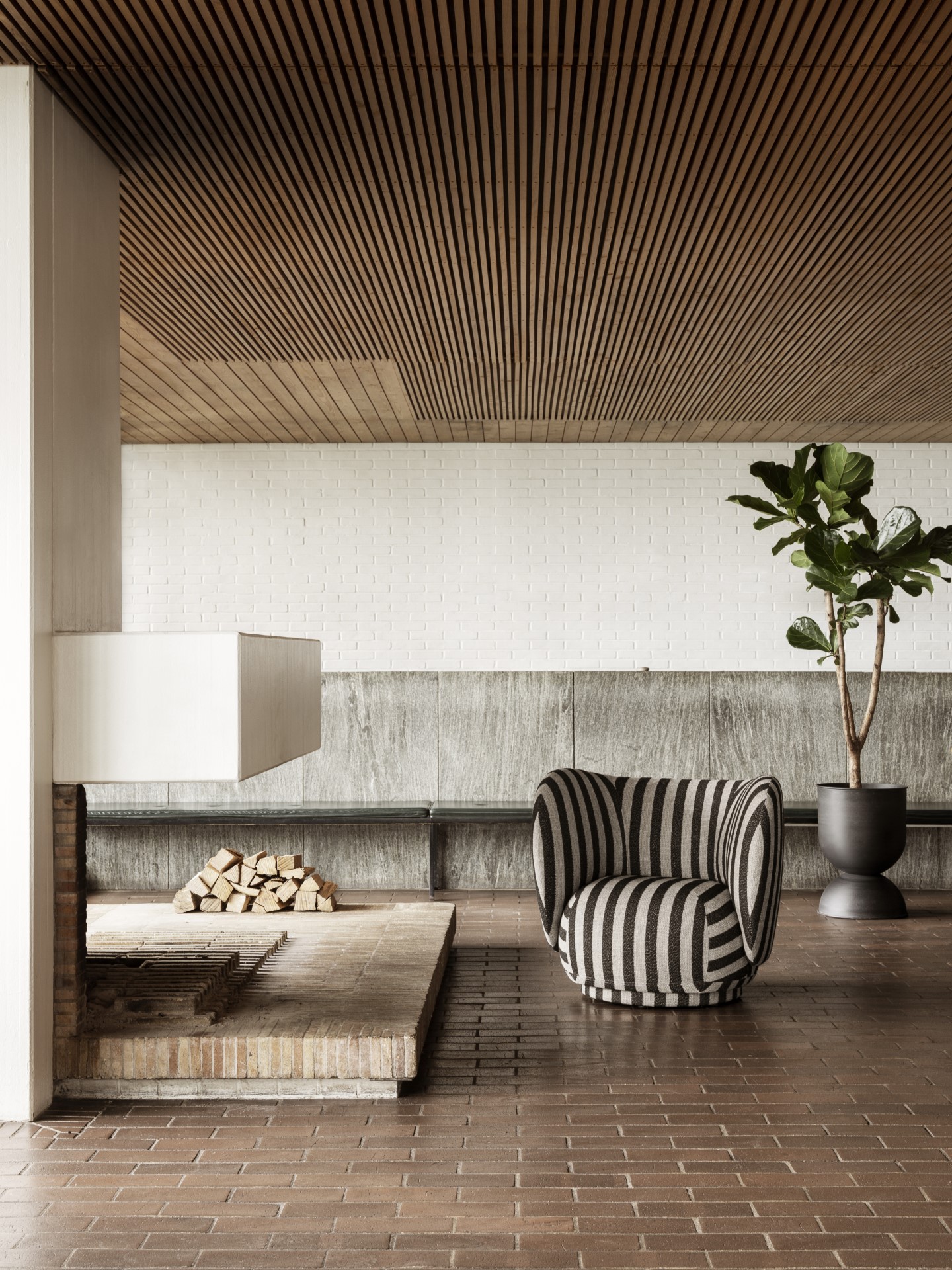 Fåtölj Rico Lounge Louisiana  sand/svart ferm LIVING - 2