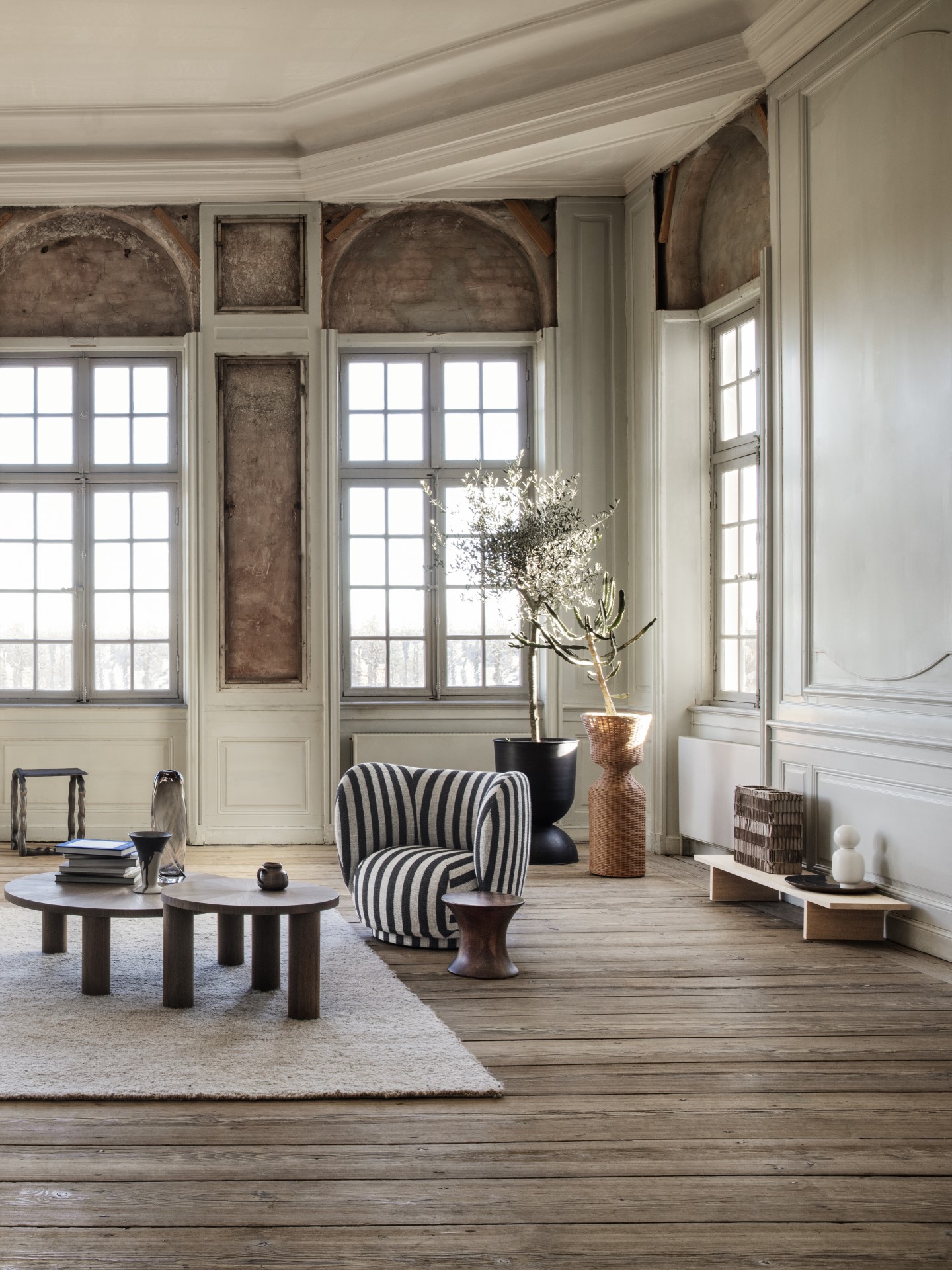 Fåtölj Rico Lounge Louisiana  sand/svart ferm LIVING - 3