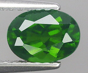 Piedra preciosa de diópsido de cromo natural de talla ovalada de 0,95 ct de alta calidad