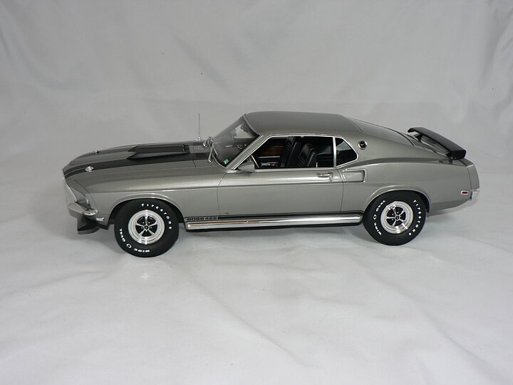 Ford Mustang  Boss 429   1969  1:12  GreenLight  ( John Wick ) Limited Edition Nummer 51