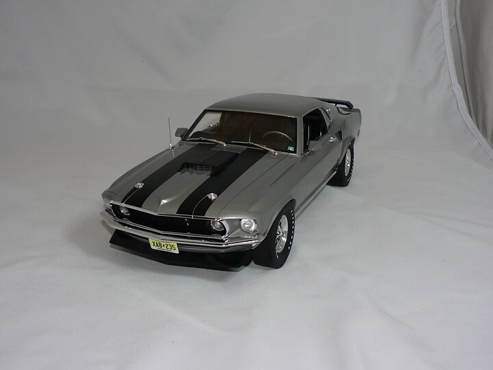 Ford Mustang  Boss 429   1969  1:12  GreenLight  ( John Wick ) Limited Edition Nummer 51