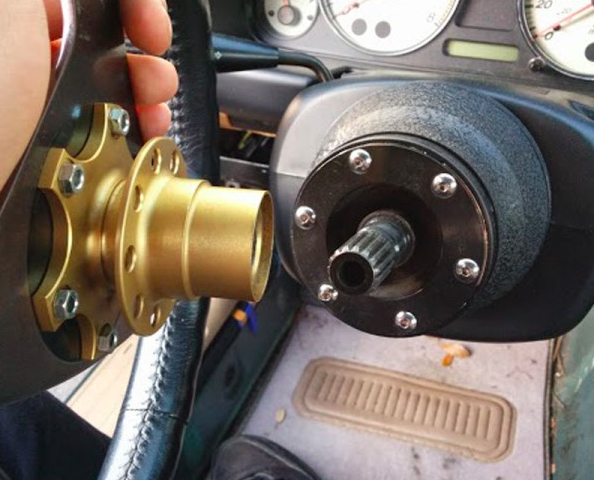 Quick release / Snap-Off Rattnav - Guld/Svart - 3