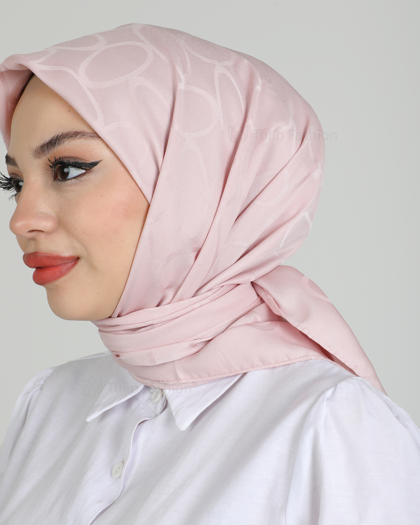 Hijab - Square Satin Leaf - Light Pink - 4