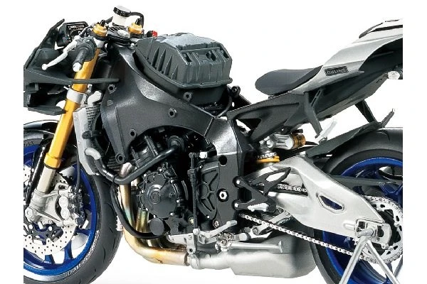 TAMIYA 14133 1/12 Yamaha YZF-R1M - 4