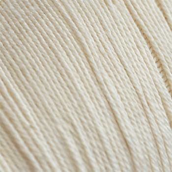 Merc. 12/3 Virkgarn 200 gr. på nystan - Oblekt