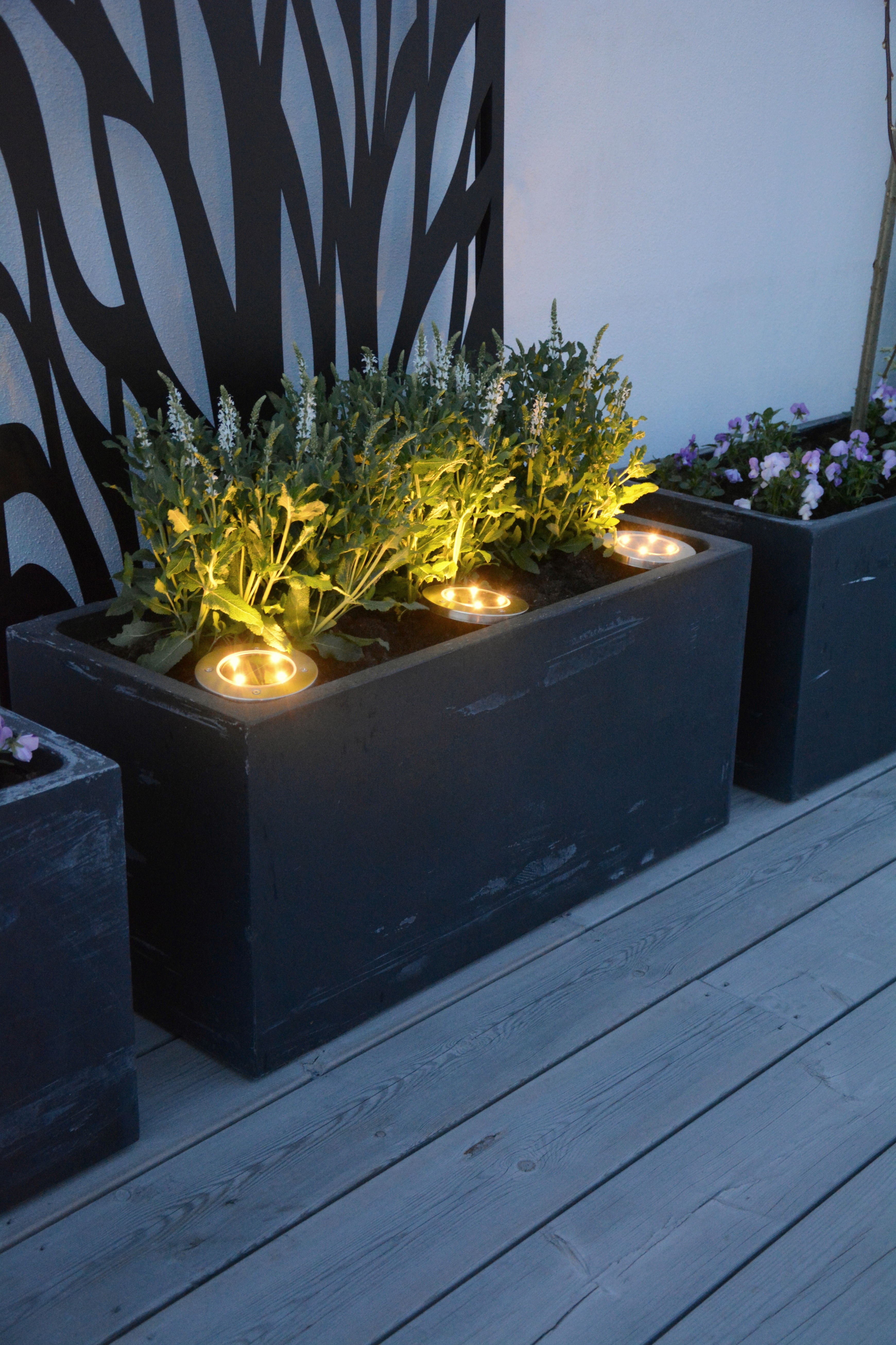 3-p solcellslampor för mark eller gräsmatta. Lawnlight