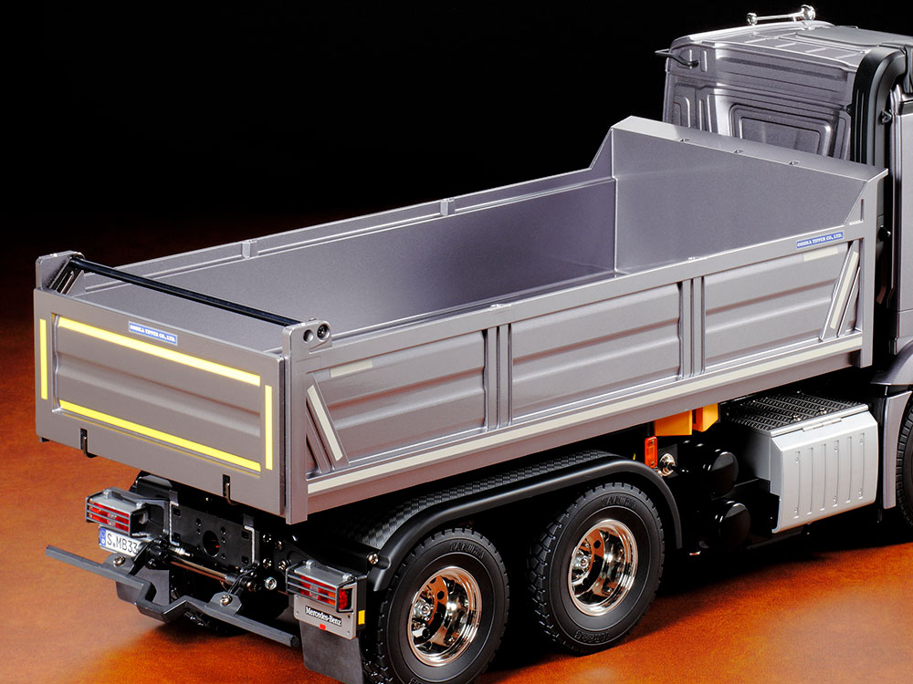 Tamiya 1/14 R/C Mercedes-Benz Arocs 3348 6x4 Tipper Truck 56357 - 8