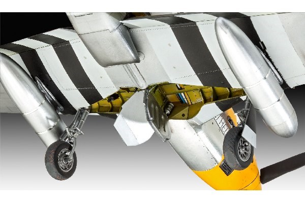 Revell 3944 P-51D-5NA Mustang (early version) - 5